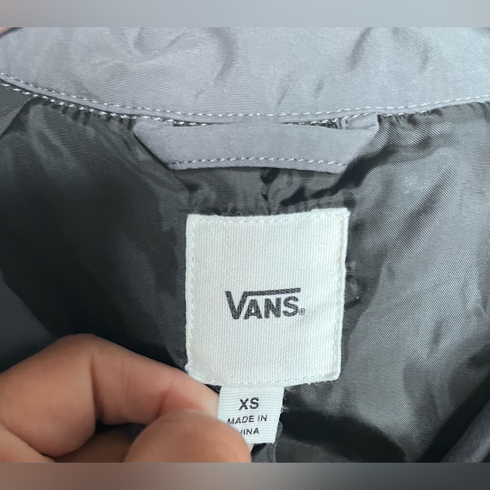 Vans Women XS Off The Wall Thanks Coach Long Sleeve Lined Button
Zipper Jacket - Picture 6 of 10
